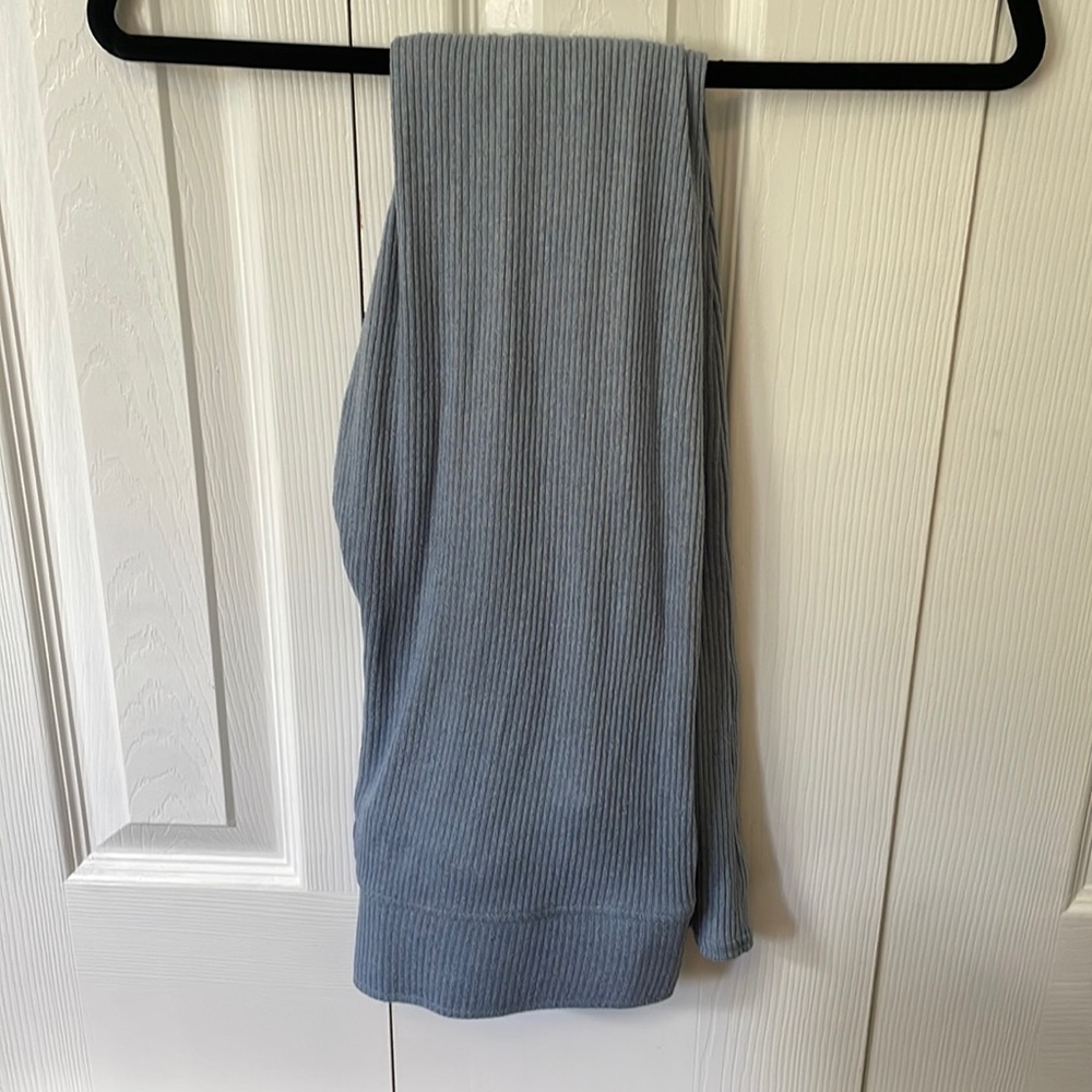 Gilly Hicks (Hollister) Flare Pants